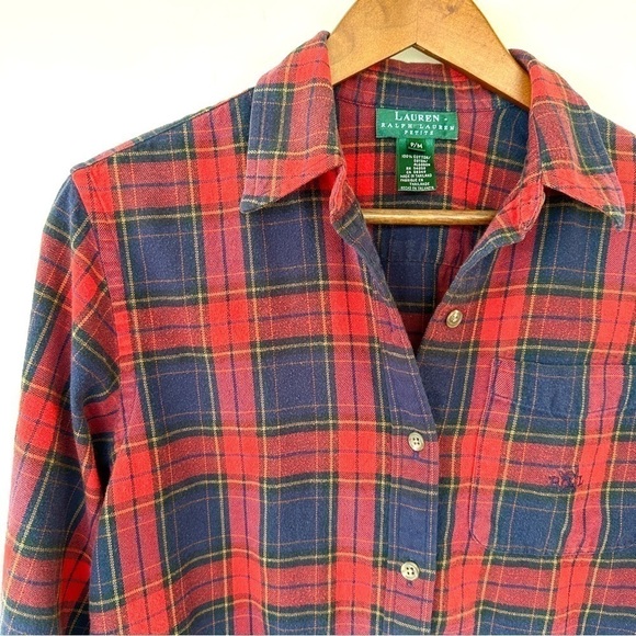 Ralph Lauren button down  shirt with long sleeves in 💯 cotton flannel, plaid - Picture 2 of 11